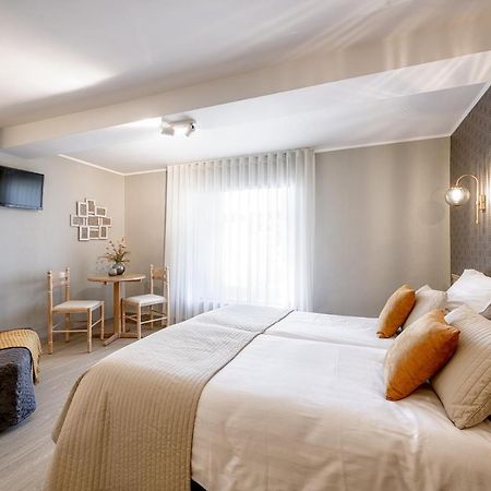 Hotel Le Barbouillon Vencimont Bagian luar foto