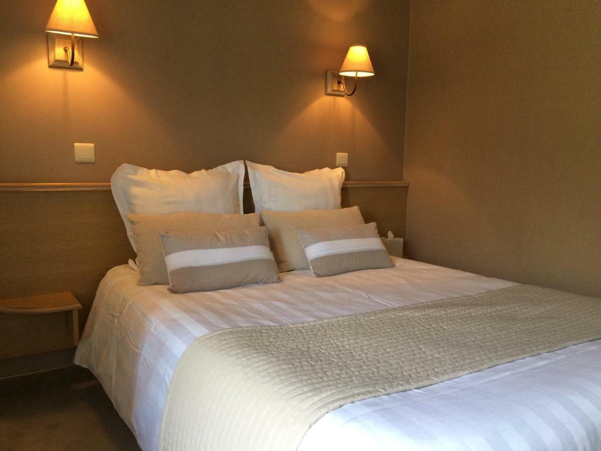 Hotel Le Barbouillon Vencimont Bagian luar foto